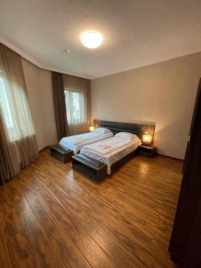 Hotel Elite House Μέστια Εξωτερικό φωτογραφία