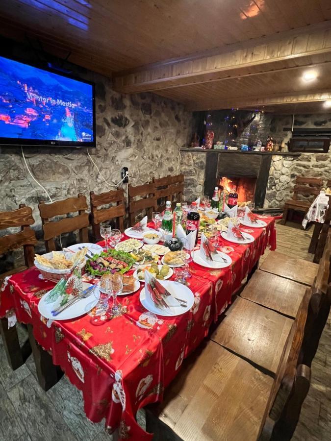 Hotel Elite House Μέστια Εξωτερικό φωτογραφία